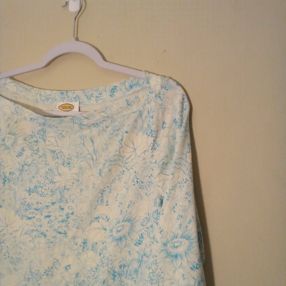 Talbots Shirt Women M 3/4 Sleeve Soft Stretch Pattern Blue White - Picture 3 of 15